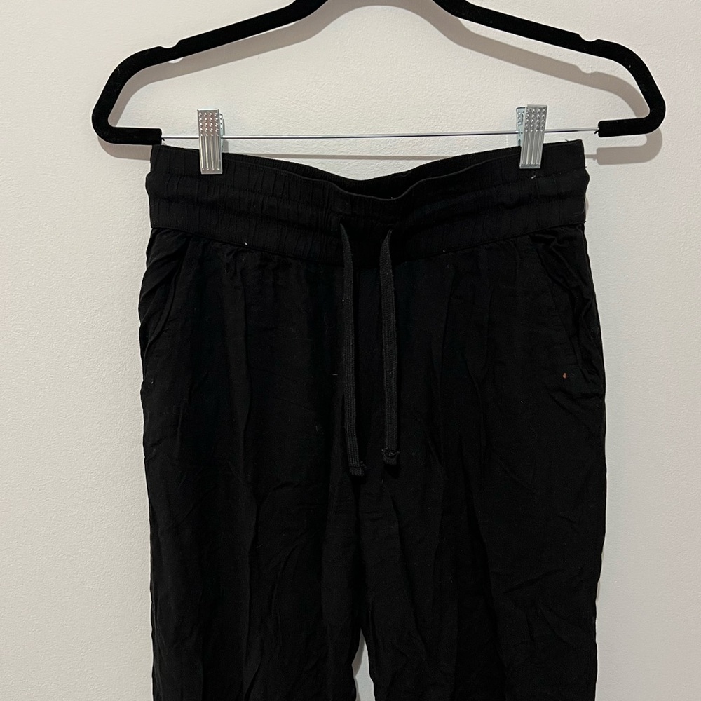 Black Jogger Pants Aritzia
